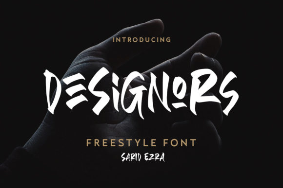 Designors: A Stylish Display Font for Modern Campaign Design